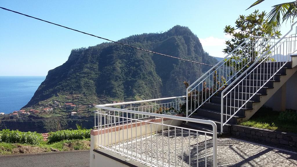 Casa Shalom Villa São Roque do Faial Buitenkant foto