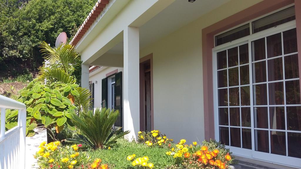 Casa Shalom Villa São Roque do Faial Buitenkant foto