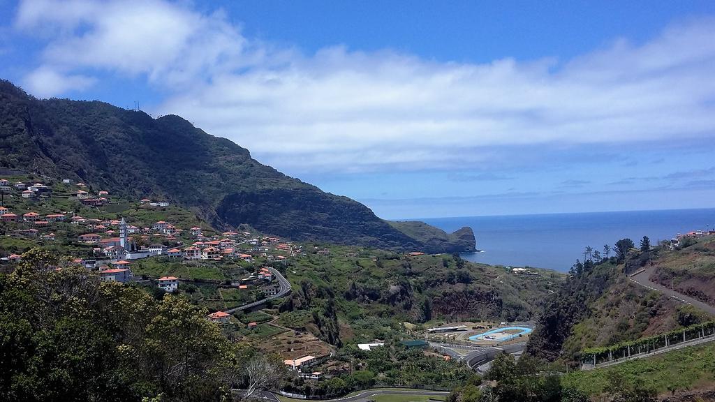 Casa Shalom Villa São Roque do Faial Buitenkant foto